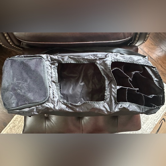 Black Solgaard Travel Bag & Carry On Closet - Picture 2 of 5